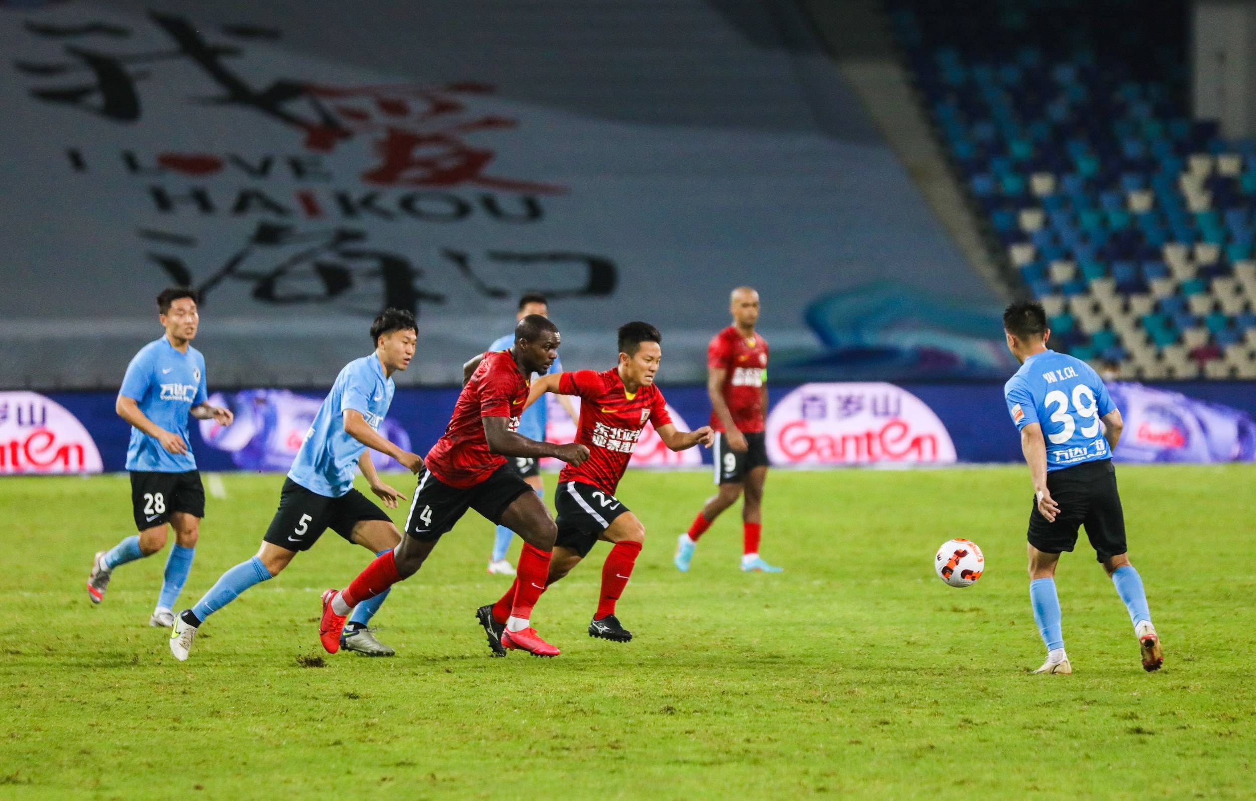 球队和教练 球队和教练